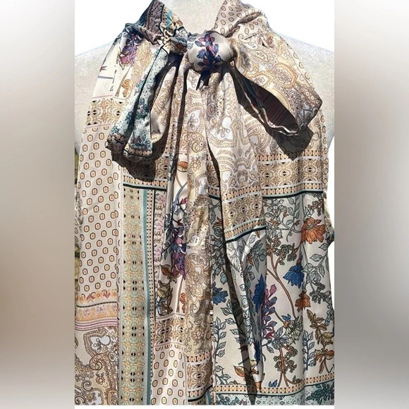 Rachel Zoe | Paisley Patchwork Tie-Back Sleeveless Blouse (L) - Picture 5 of 9